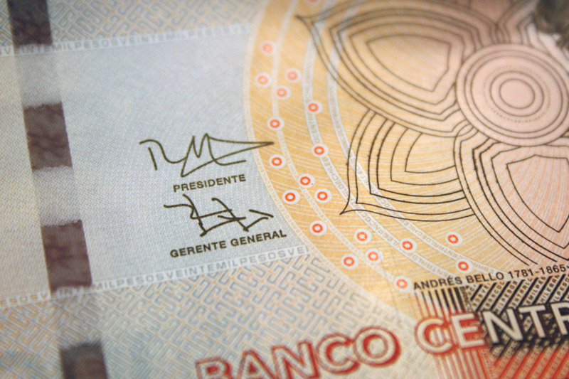 RPT-ACTUALIZA 1-Banco Central de Chile deja tasa estable, le preocupa crecimiento y vigila inflación